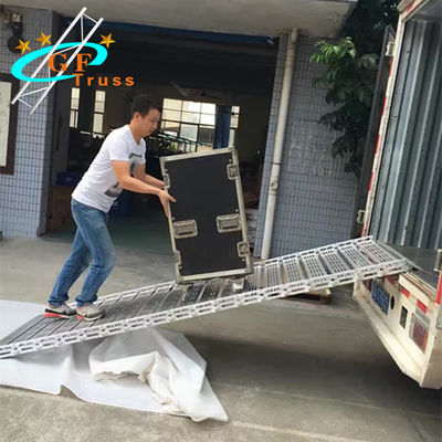 آلومینیوم تاشو اتومبیل هوشمند تریلر Ramps Sliver Truck Loader for Goods